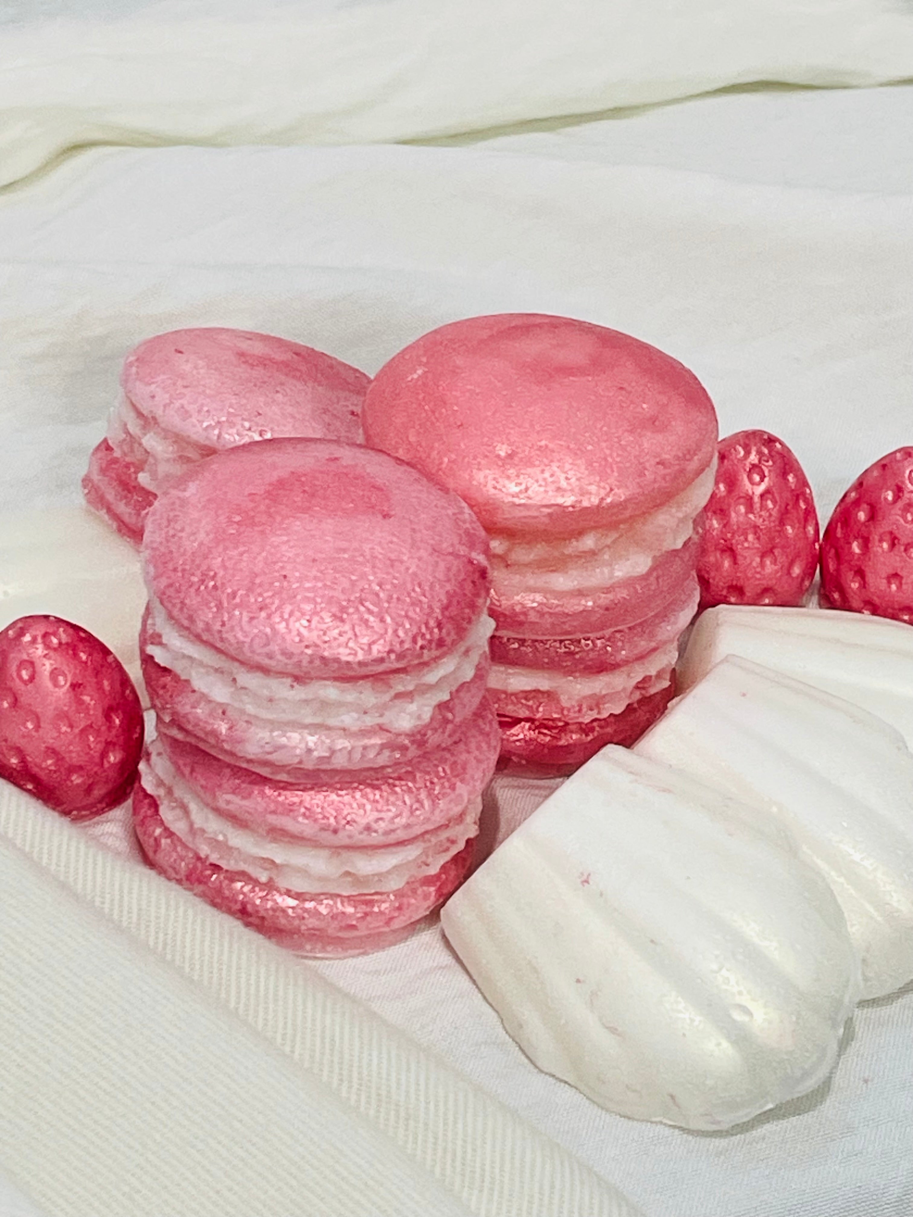 Strawberry Macaron Wax Melts